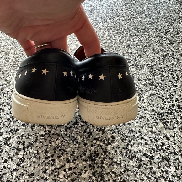 Givenchy sneakers - Picture 7 of 8